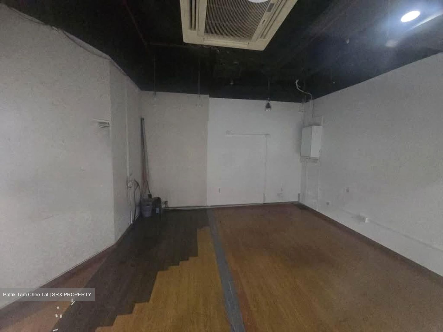 Bukit Timah Plaza / Sherwood Towers (D21), Retail #586610751